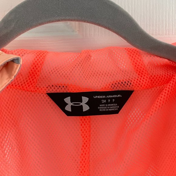 Under Armour Women's Rain Jacket - Picture 4 of 9
